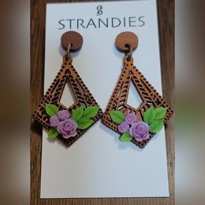 Wooden and flower earrings